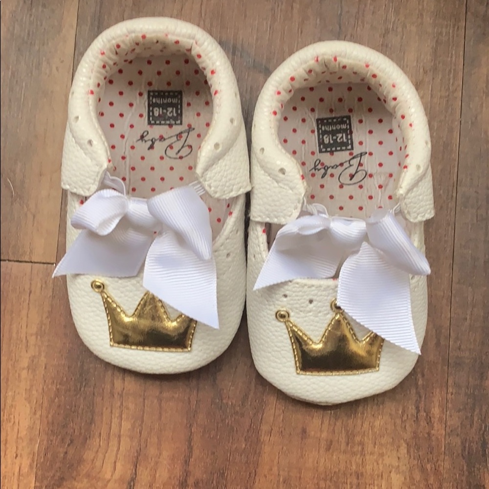 12-18 months crown shoes